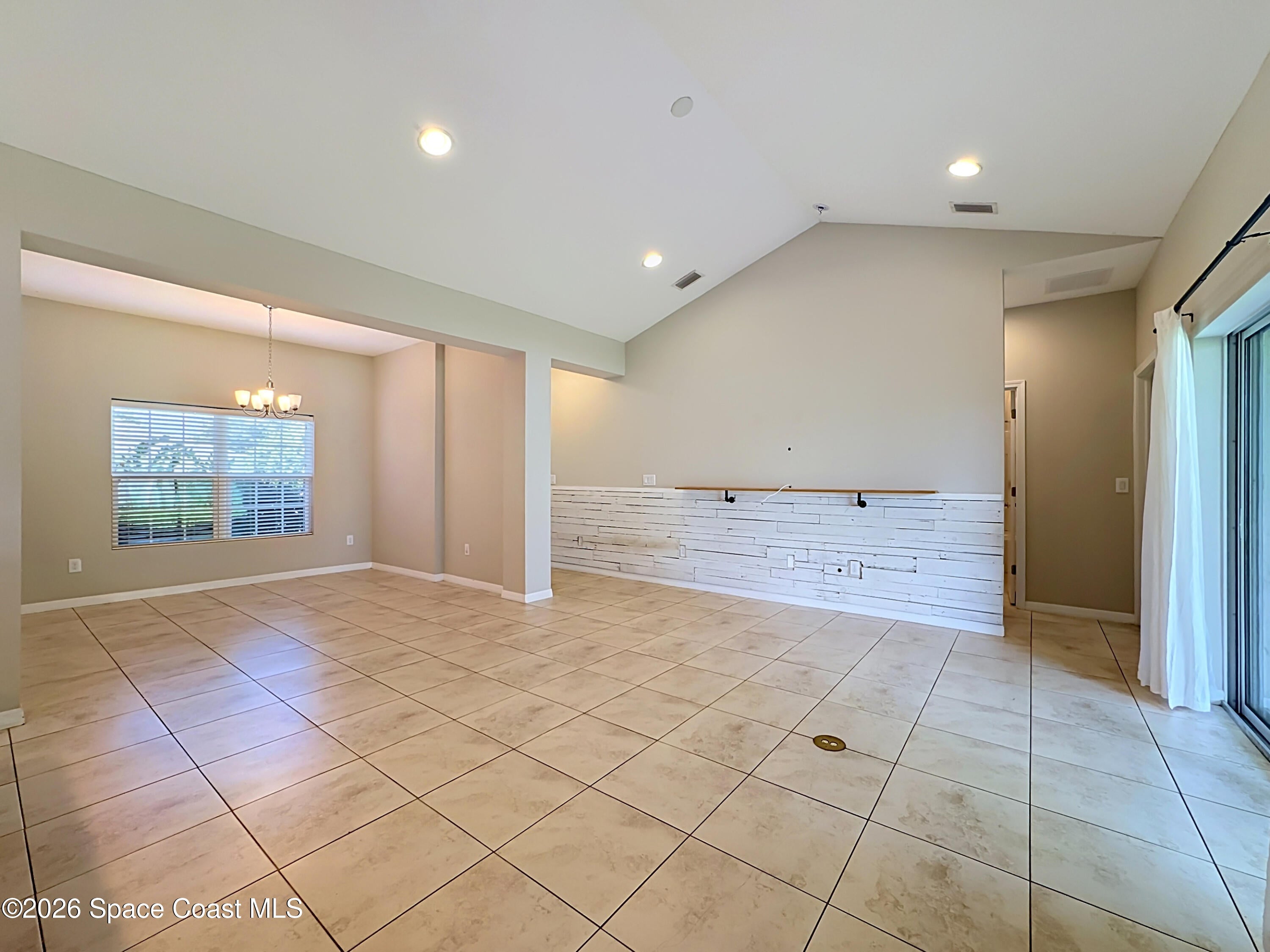 3238 Zoratoa Avenue