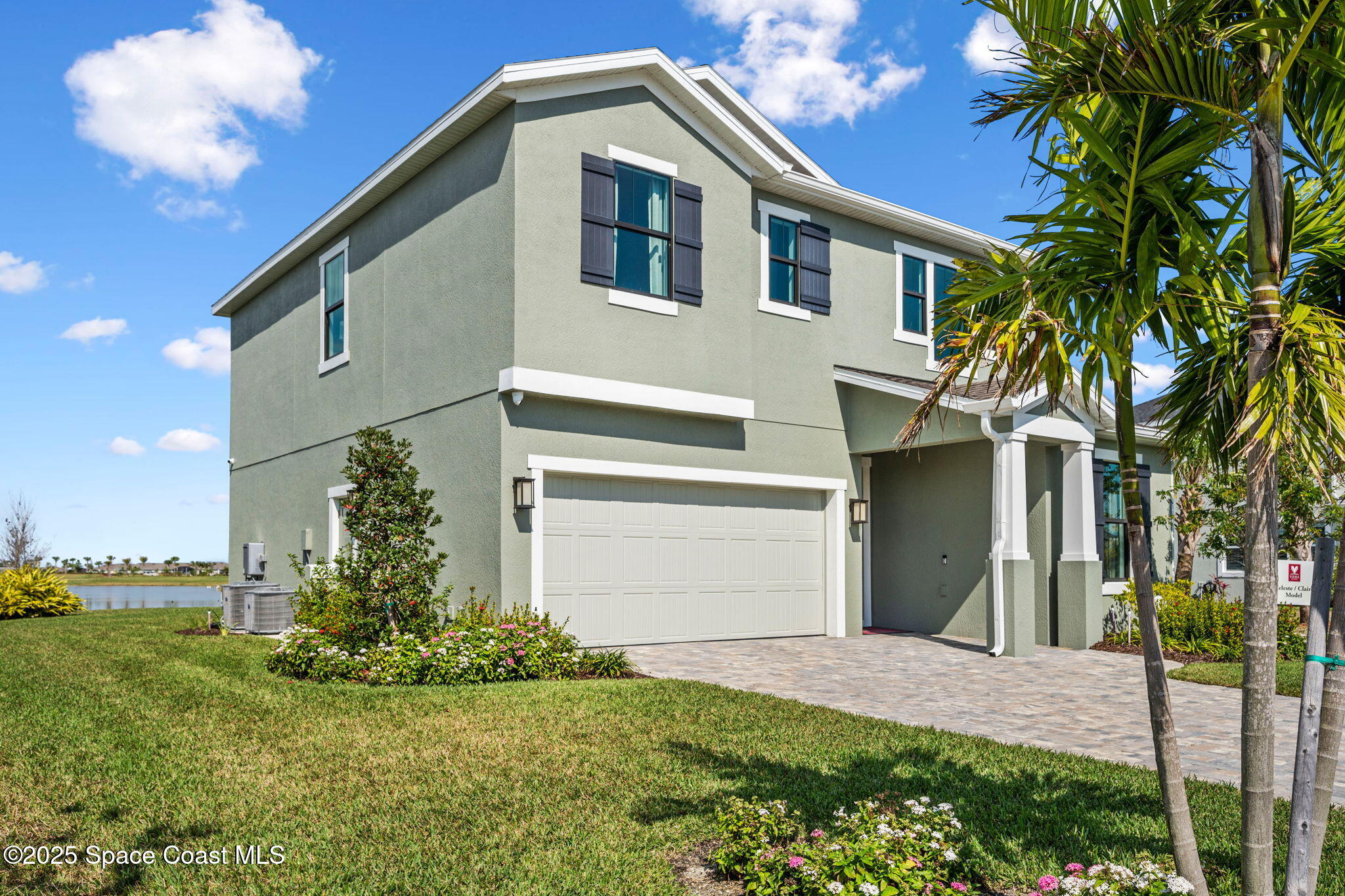 2496 Kamin Drive S