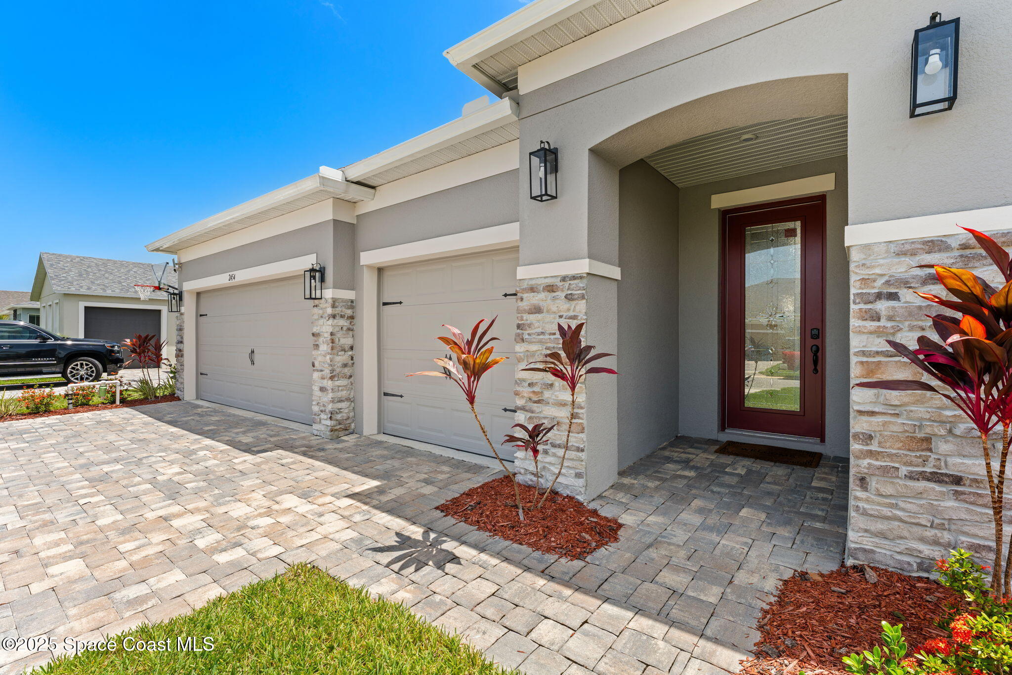 2454 Middlebury Drive