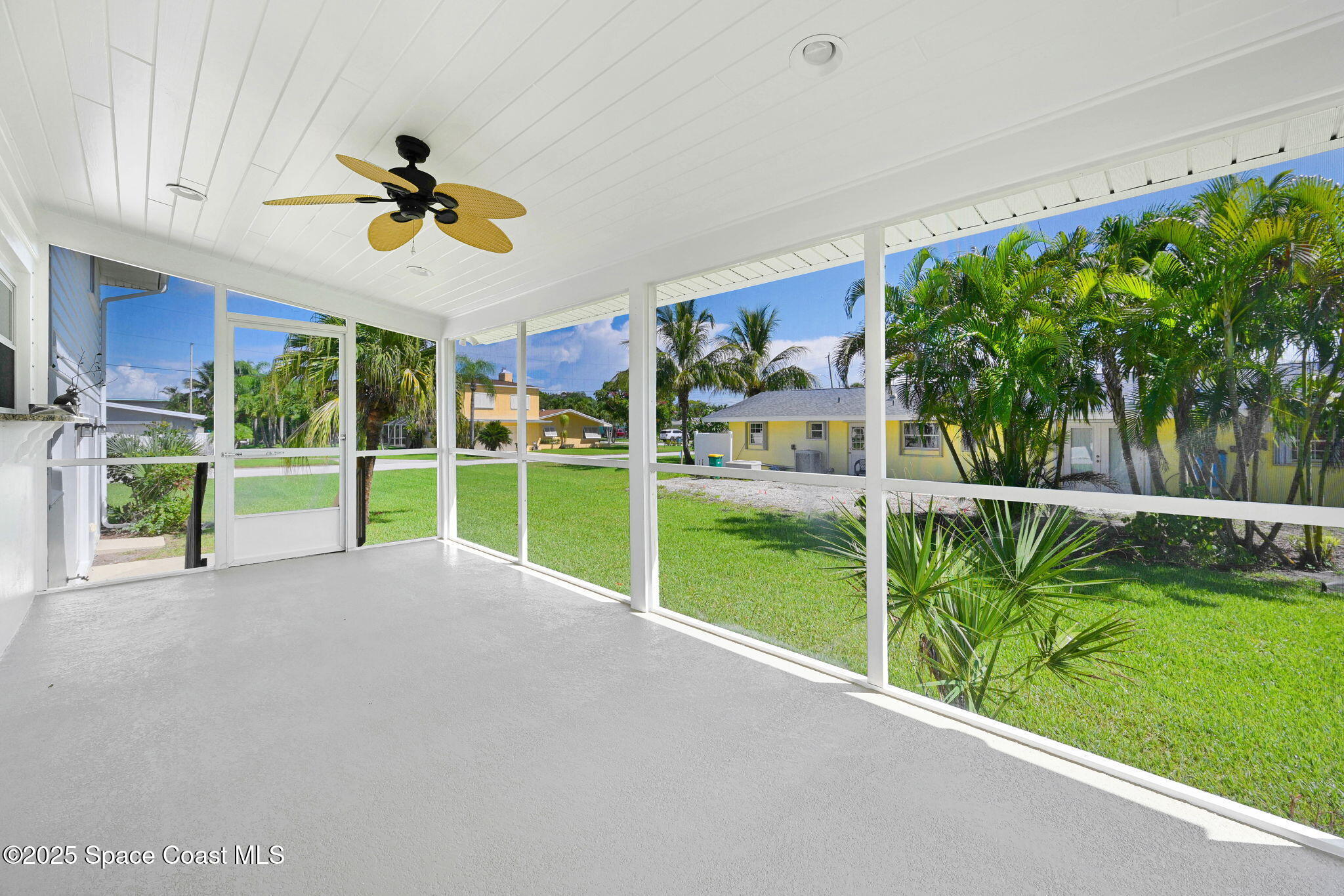 100 Cat Cay Lane