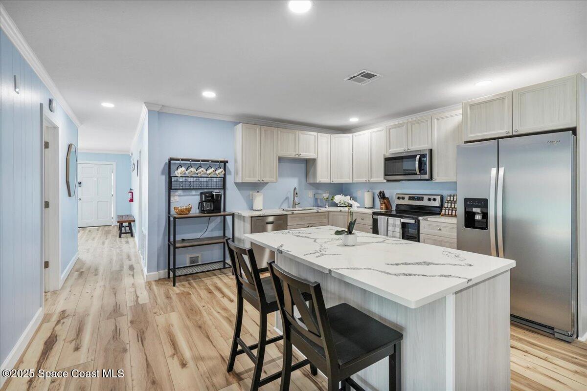 513&515 Ronnie Drive