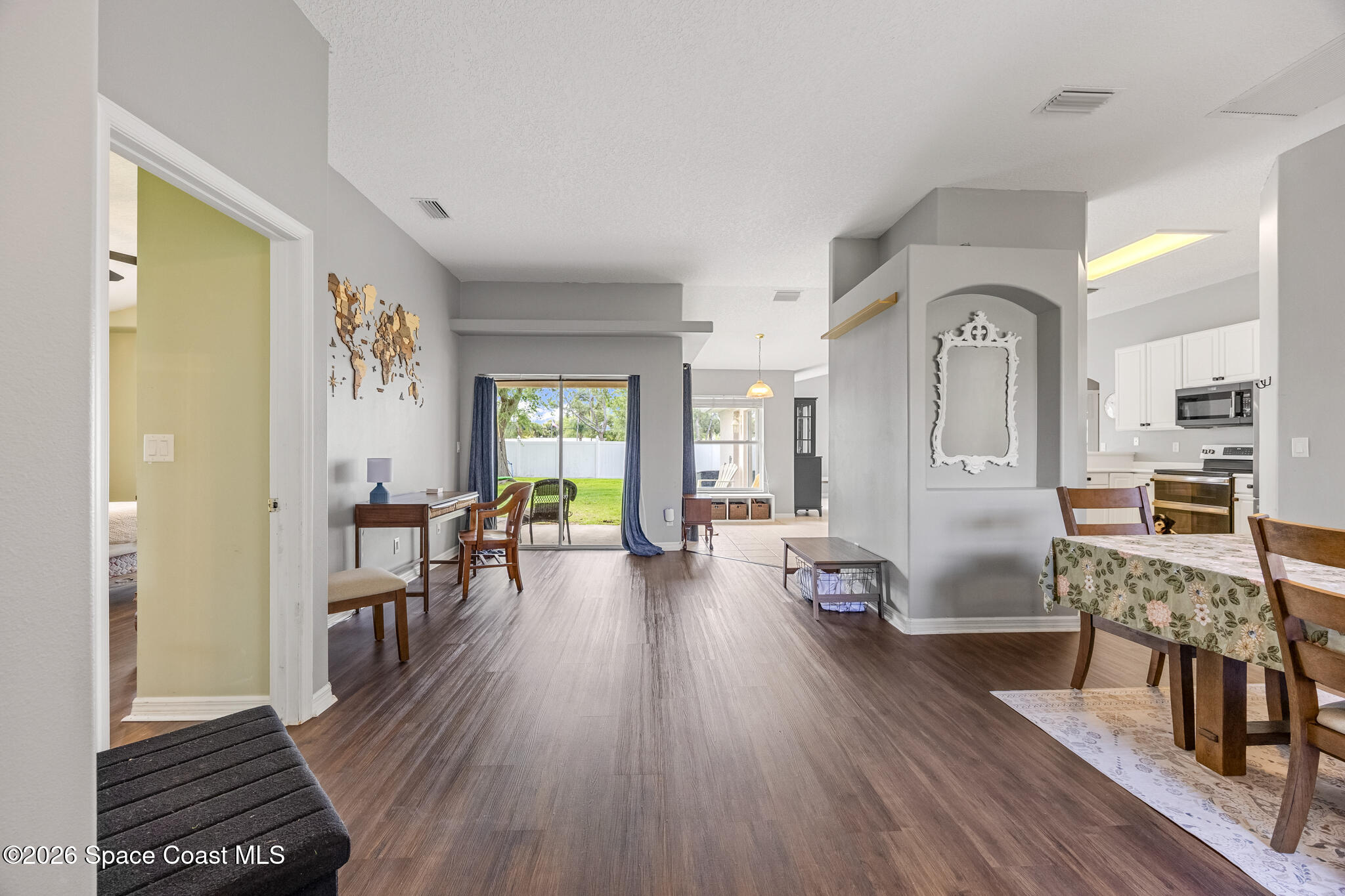 2425 Tuscarora Court