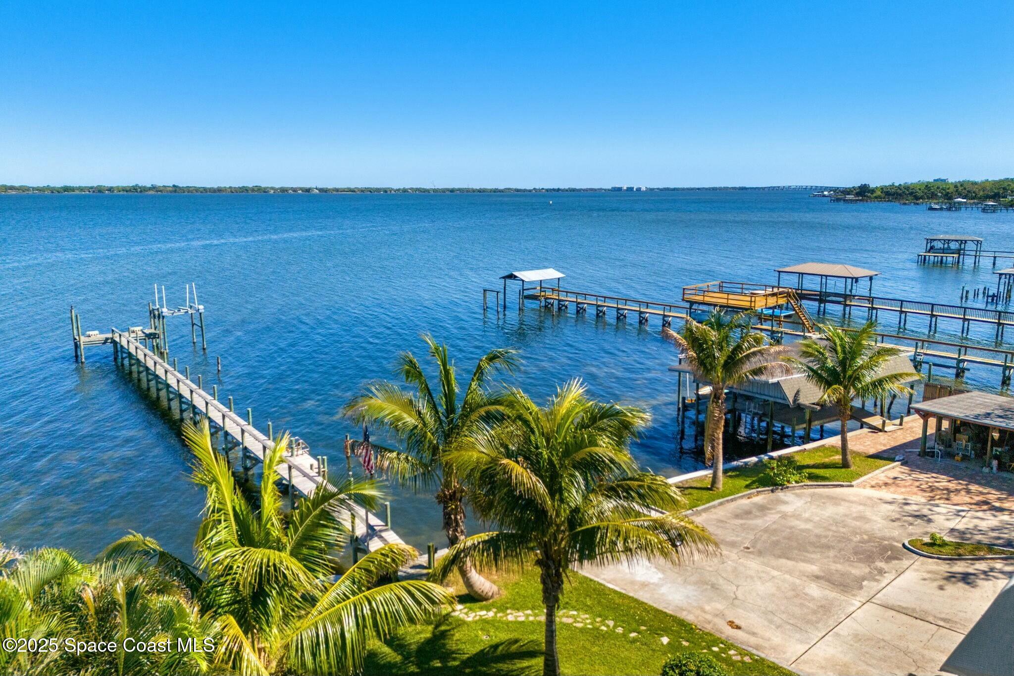2016 N Indian River Drive