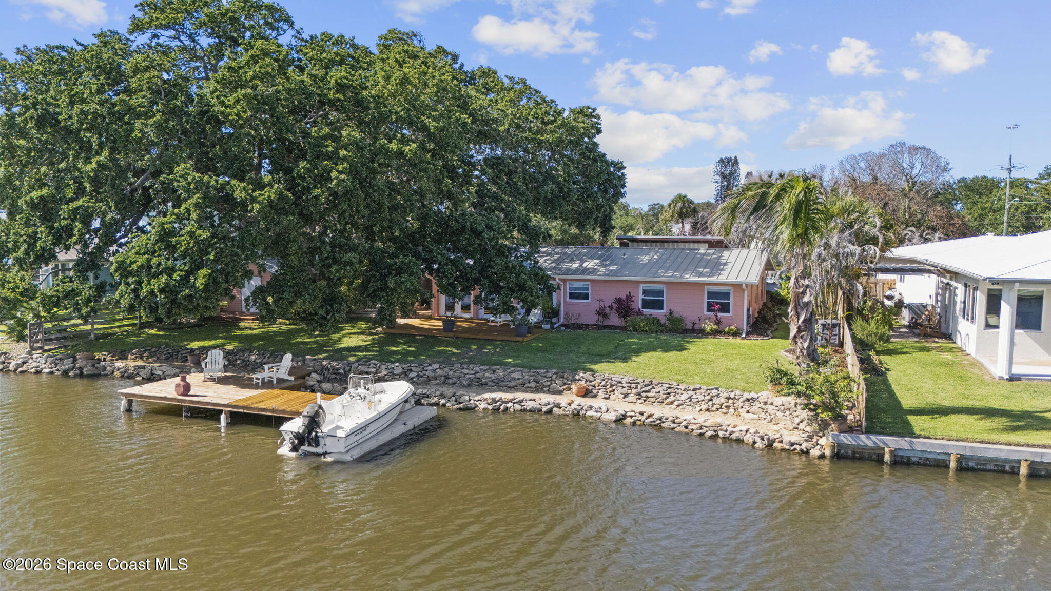 514 Cocoa Isles Boulevard