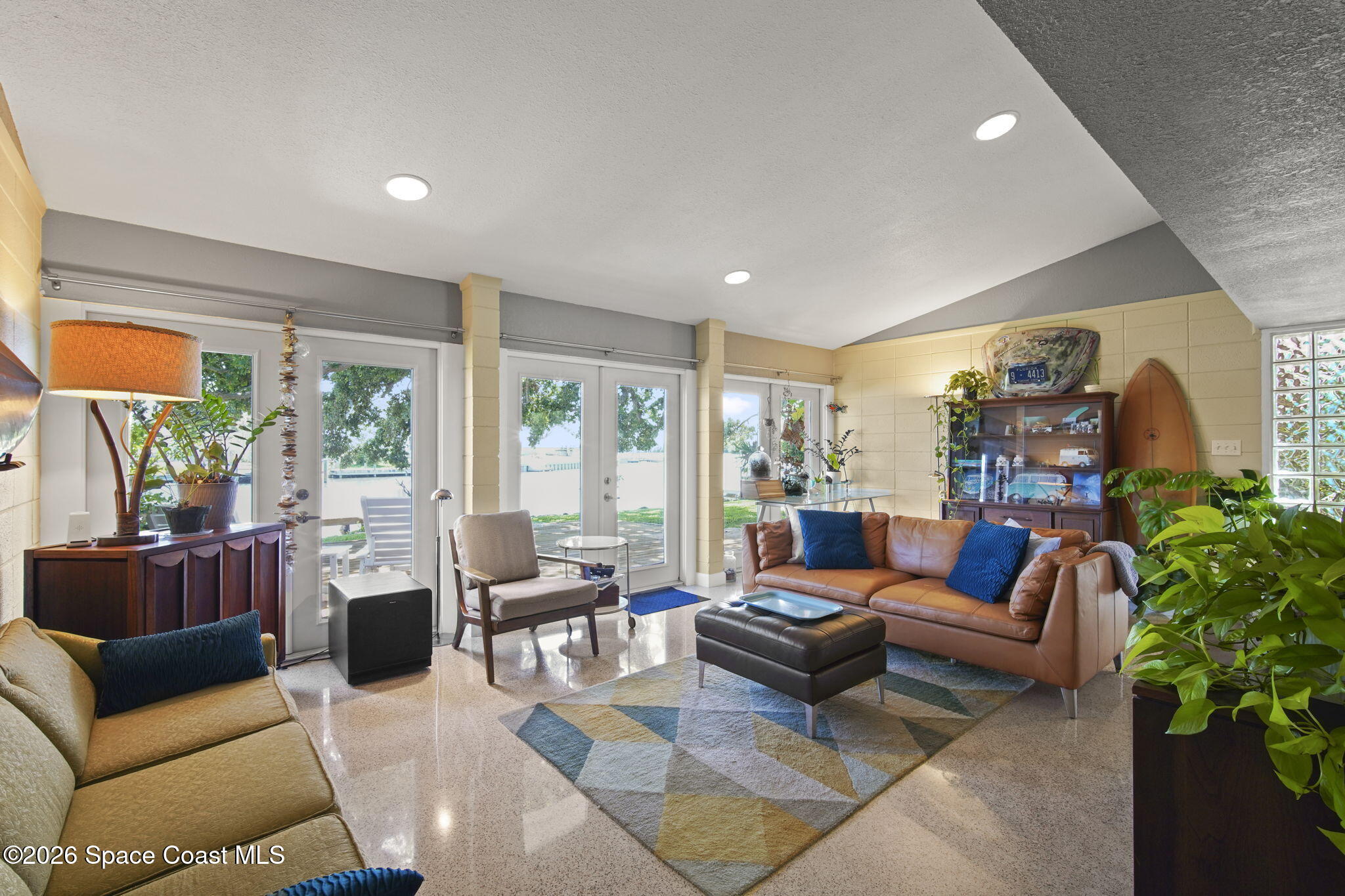 514 Cocoa Isles Boulevard