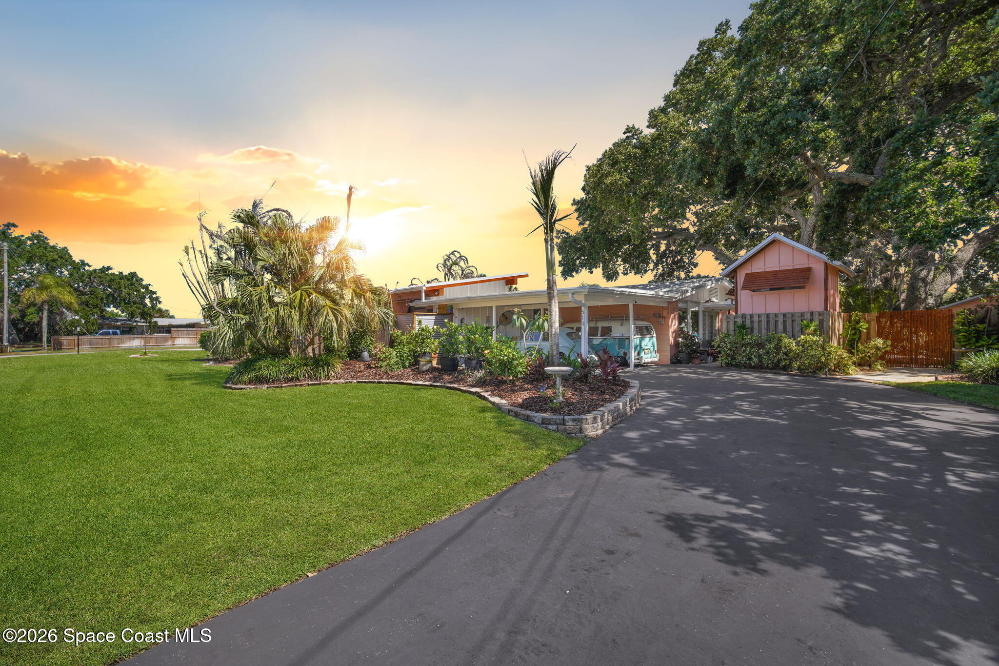 514 Cocoa Isles Boulevard