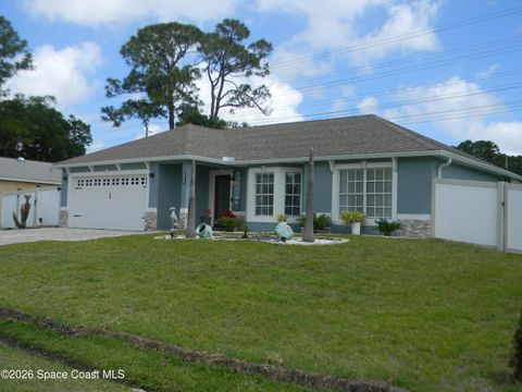 1619 Glencove Avenue NW Palm Bay FL 32907