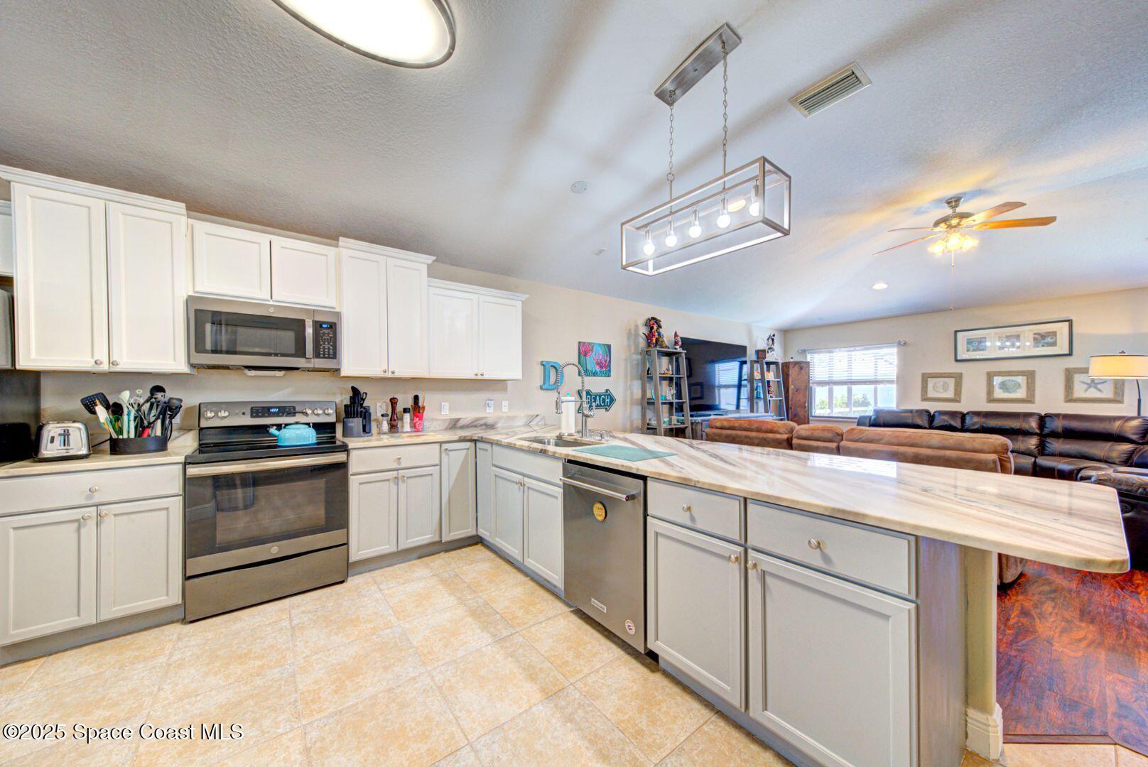 4082 Brantley Circle