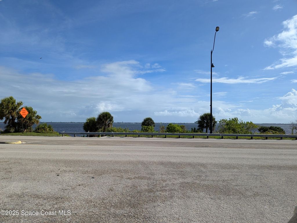 Photo of 2767 Palm Drive NE, Palm Bay, FL 32905 (MLS # 1058933)