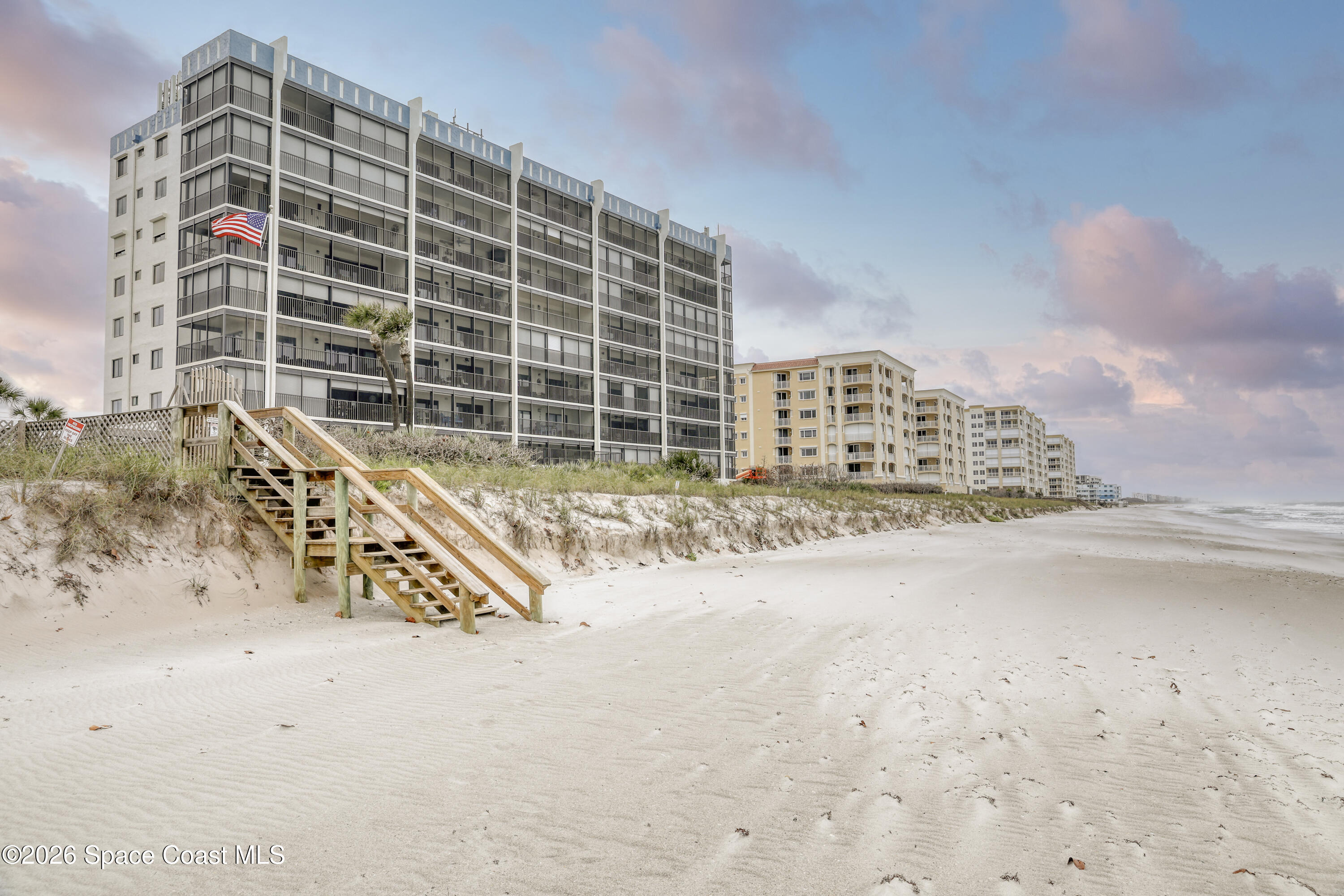 1125 Jimmy Buffet Memorial Highway N 602