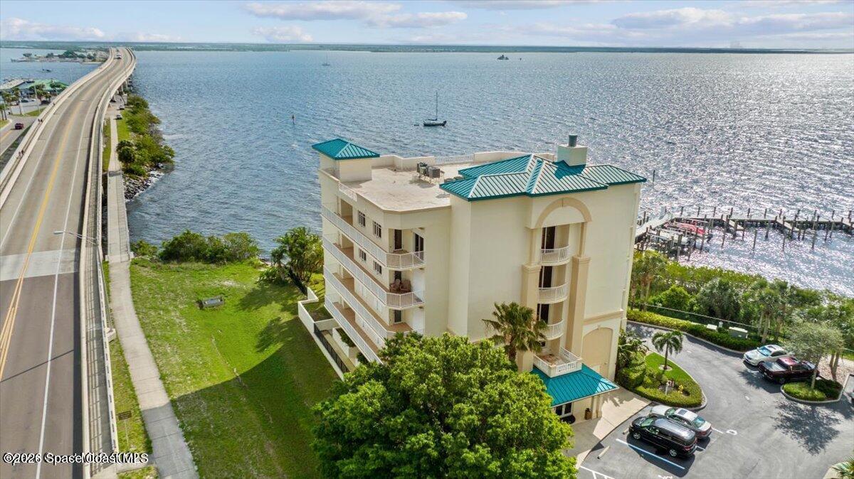 1 Indian River Avenue 201