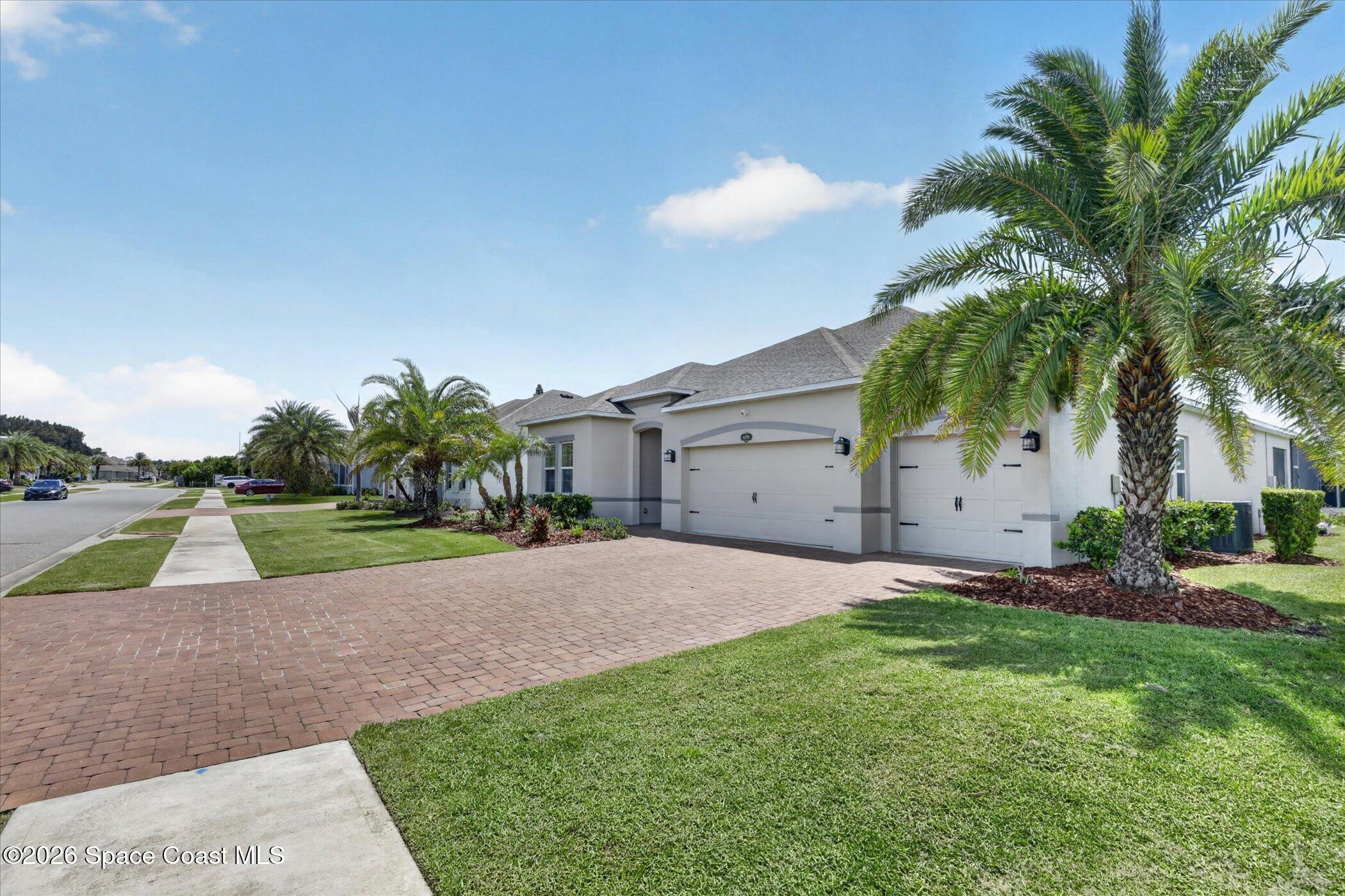4690 Hebron Drive