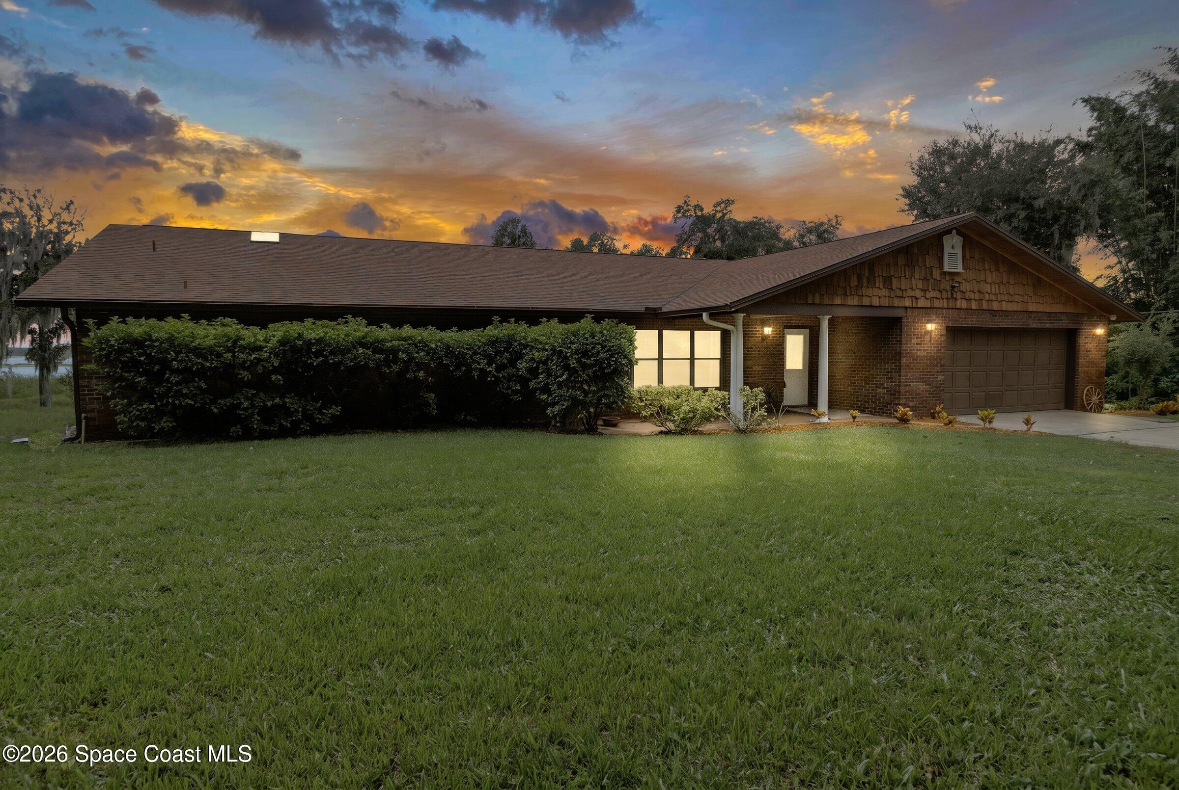 4200 Iona Street