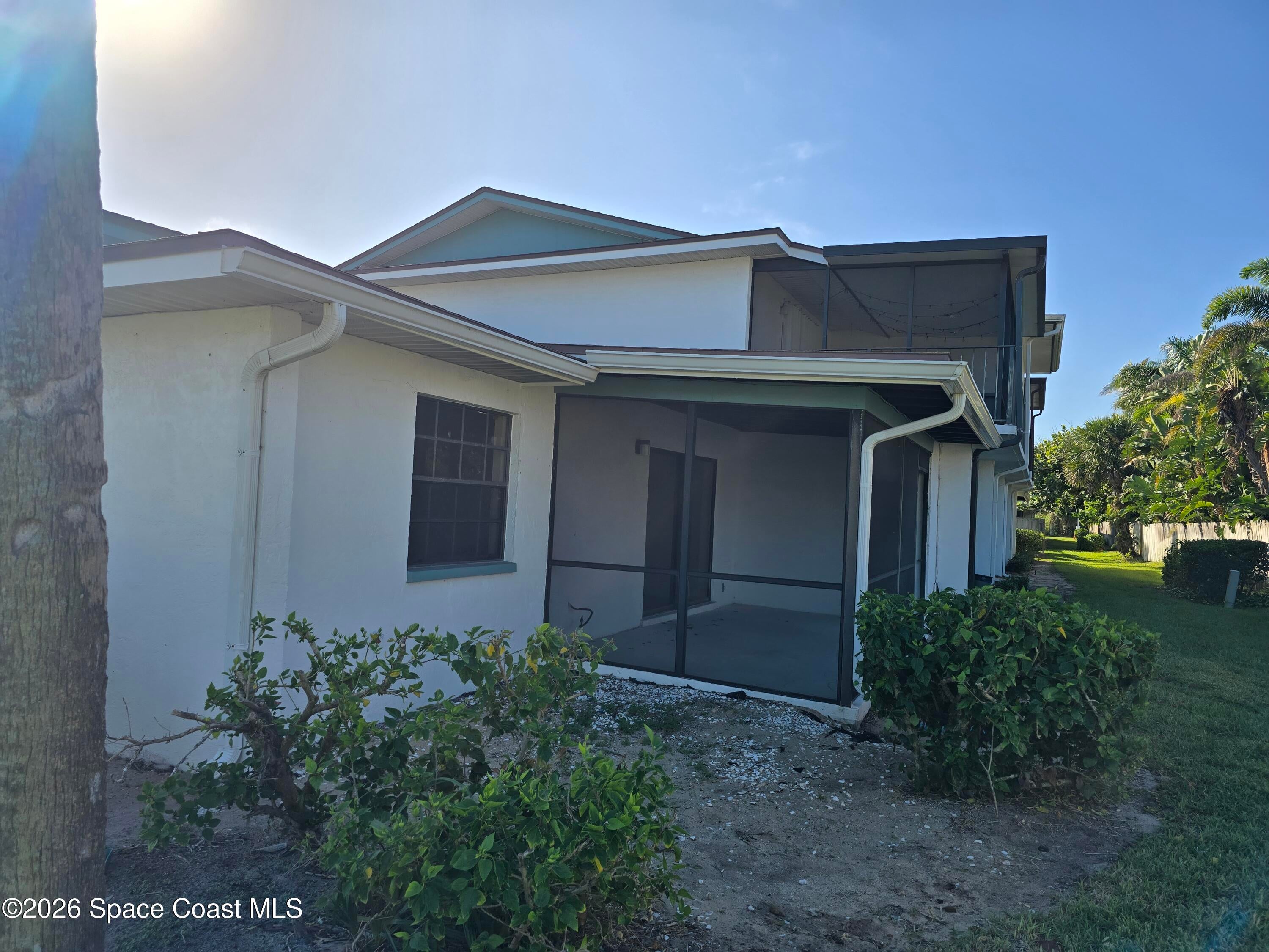 290 Paradise Boulevard 60