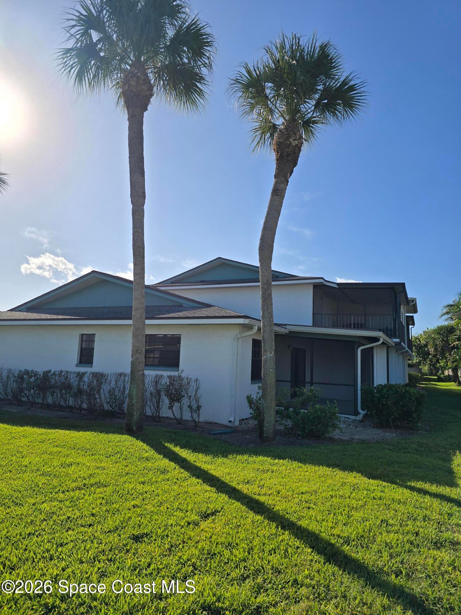 290 Paradise Boulevard 60