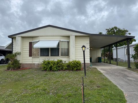 A home in Barefoot Bay