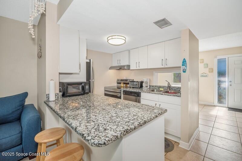 239 Seaport Boulevard T79