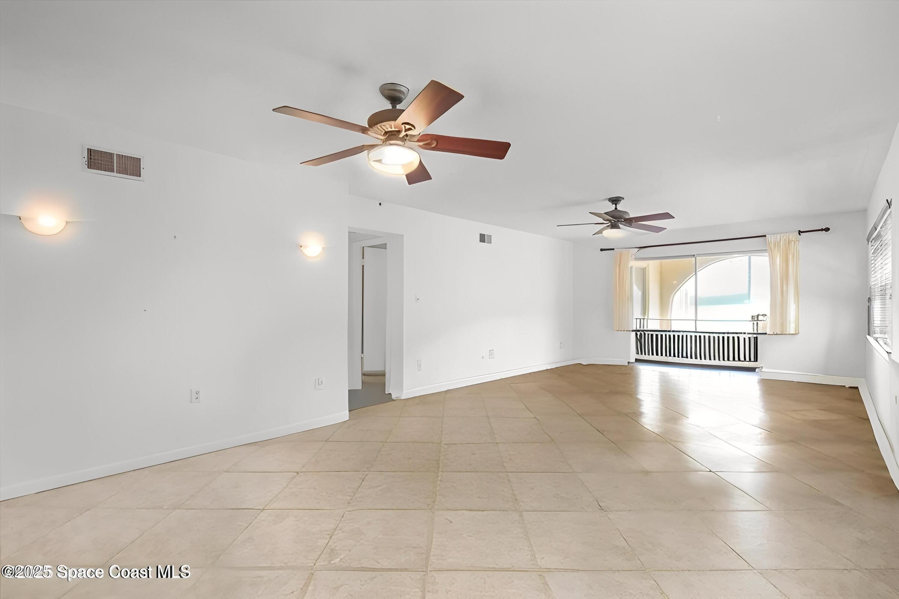 1727 Minutemen Causeway 108