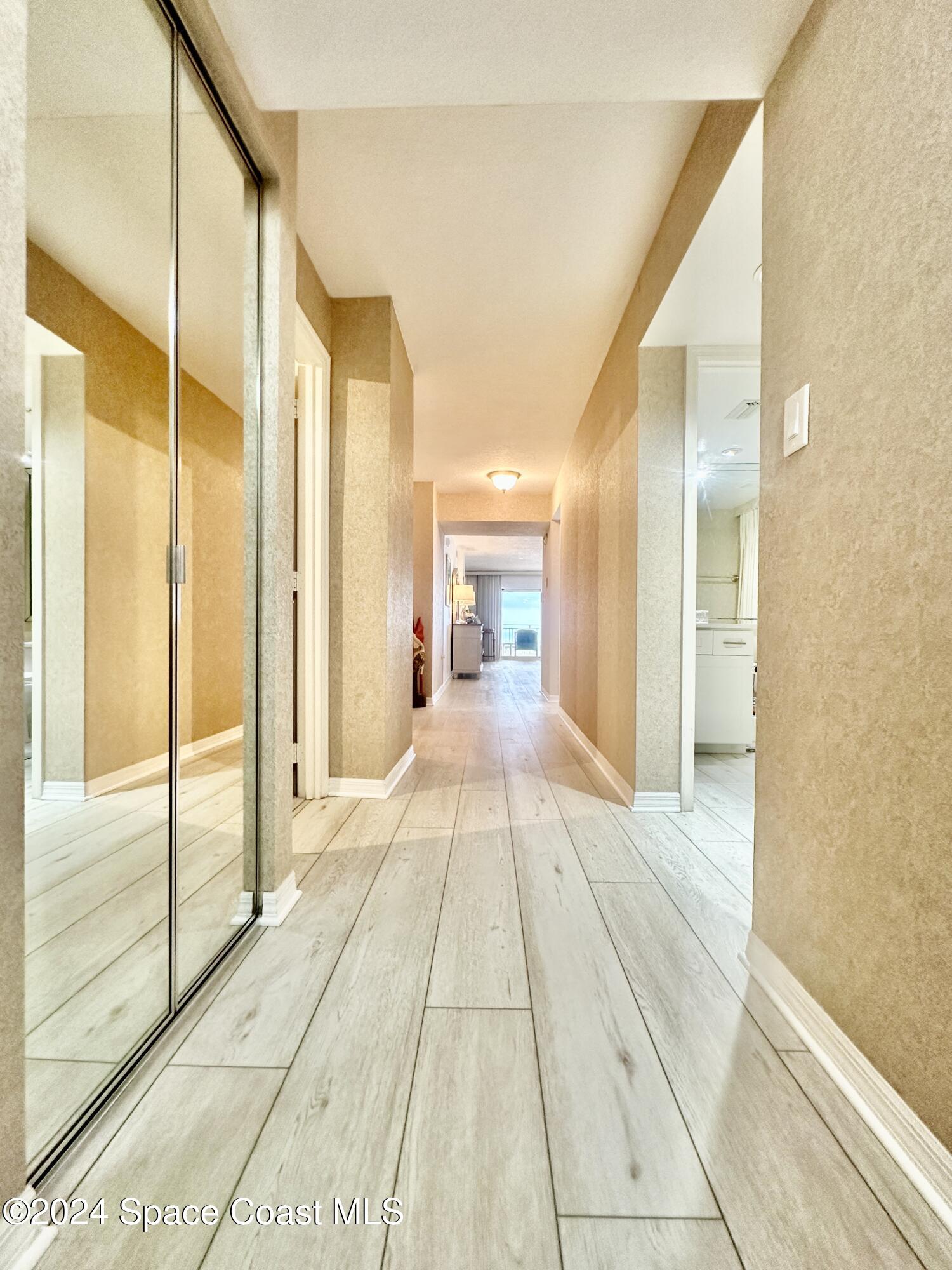 6770 Ridgewood Avenue 1103