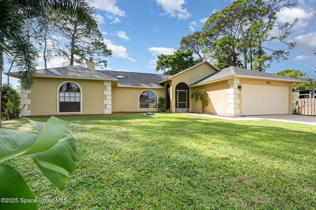Photo of 1380 Lamplighter Drive NW, Palm Bay, FL 32907 (MLS # 1059320)