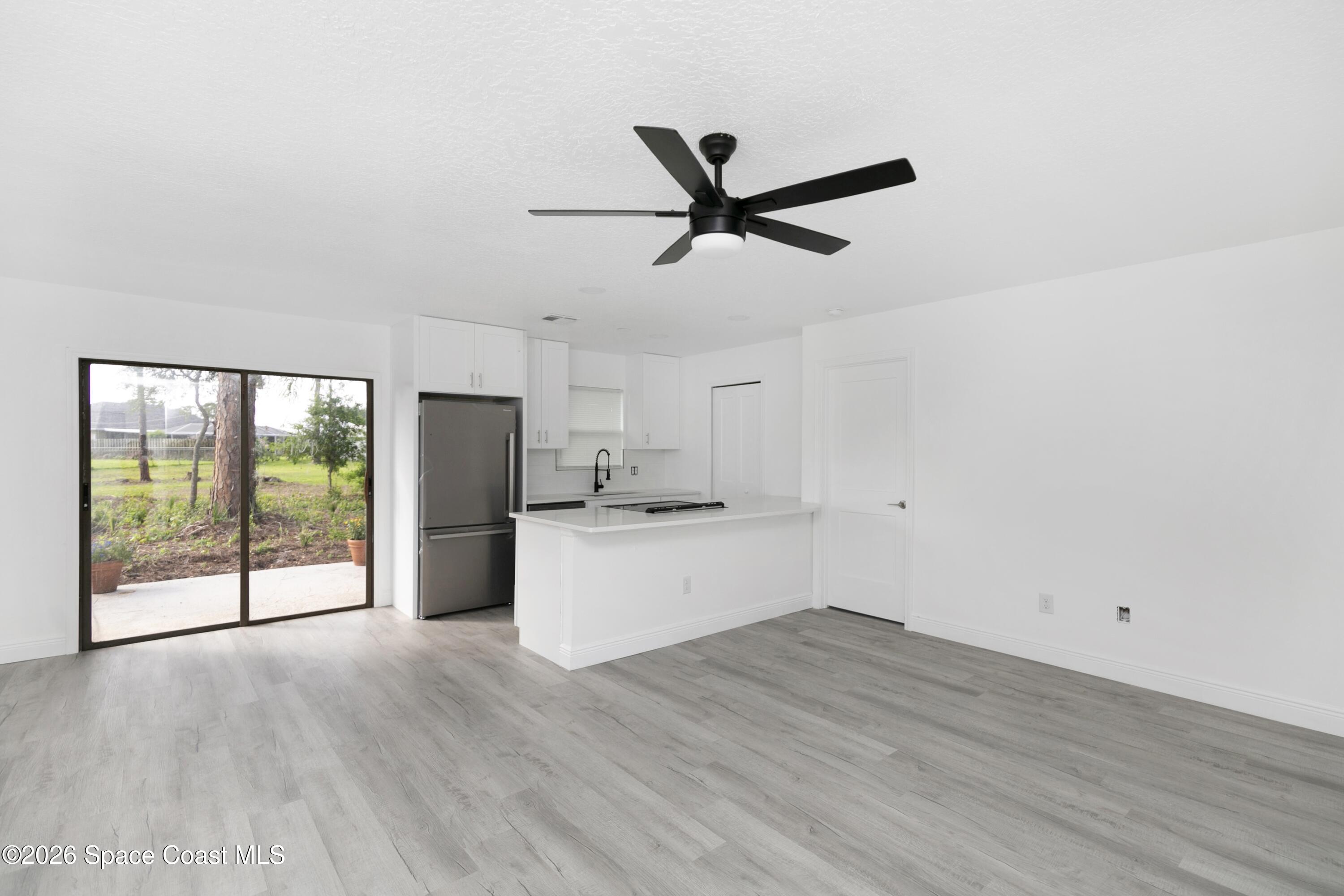 710 Airoso Road SE
