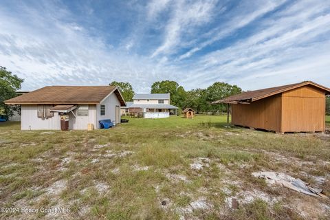 A home in Mims