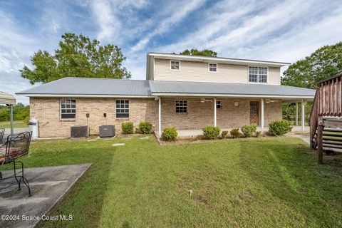 A home in Mims