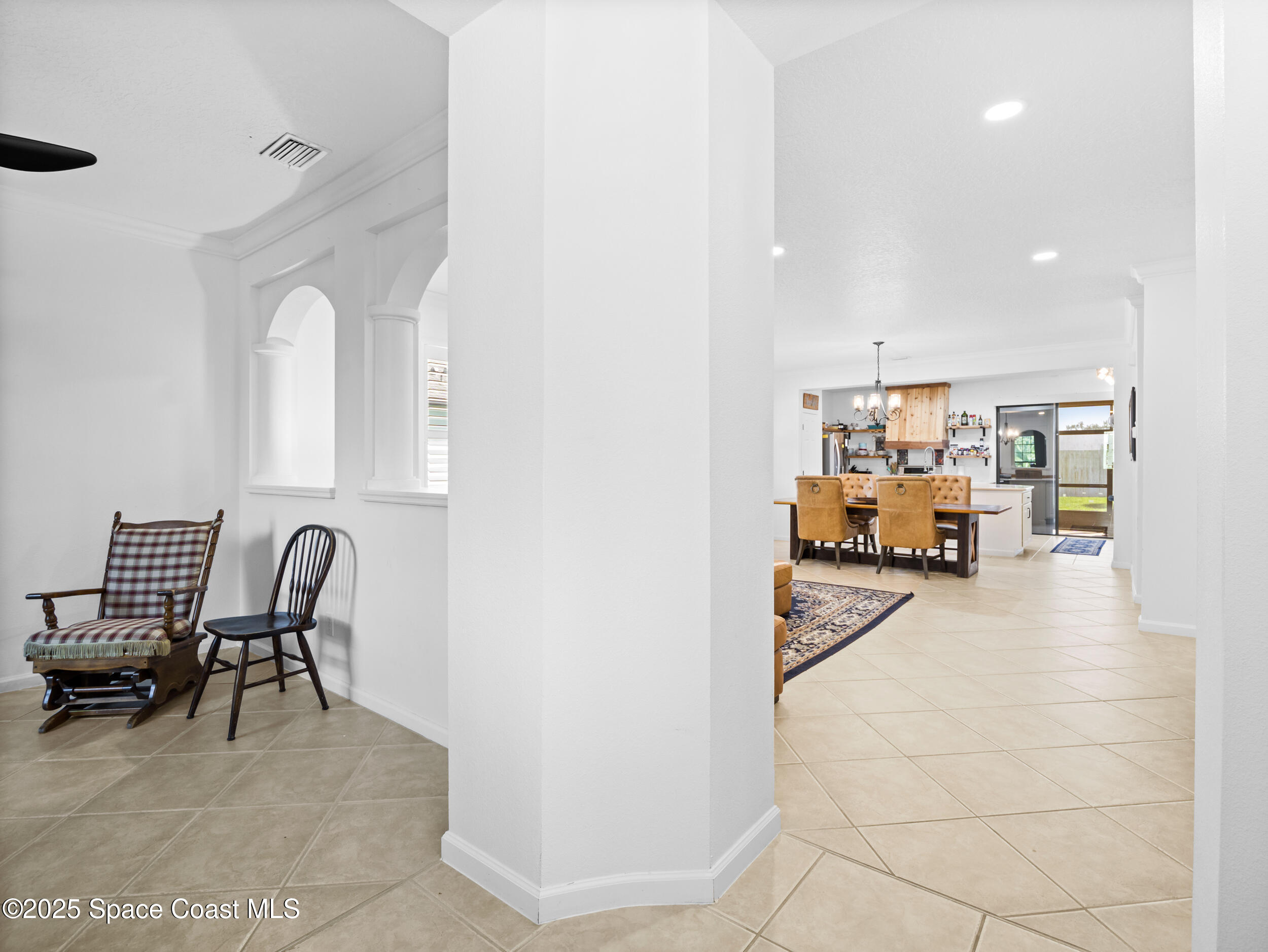 1214 Bolle Circle