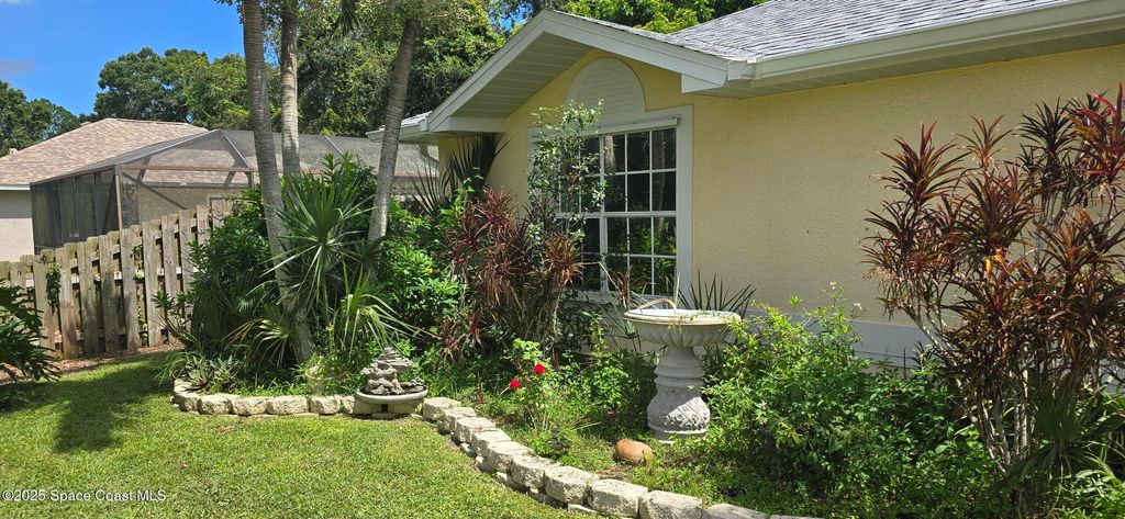 Photo of 589 Janus Road NE, Palm Bay, FL 32907 (MLS # 1057290)