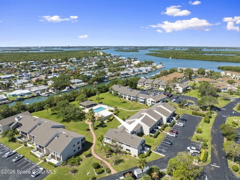 Property photo of 3209 S Lakeview Circle 8101, Fort Pierce, FL 34949