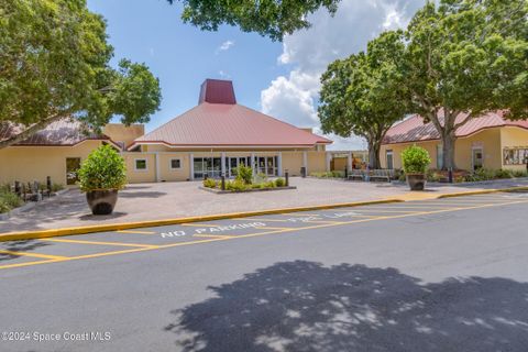 A home in Barefoot Bay