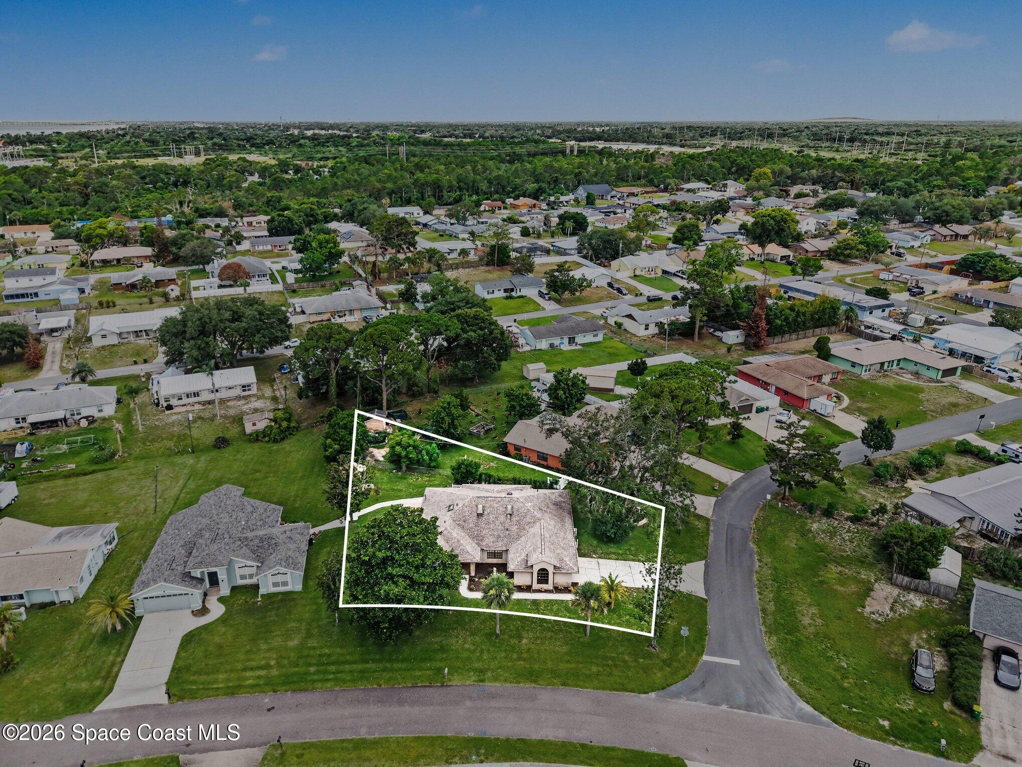 672 Altura Drive