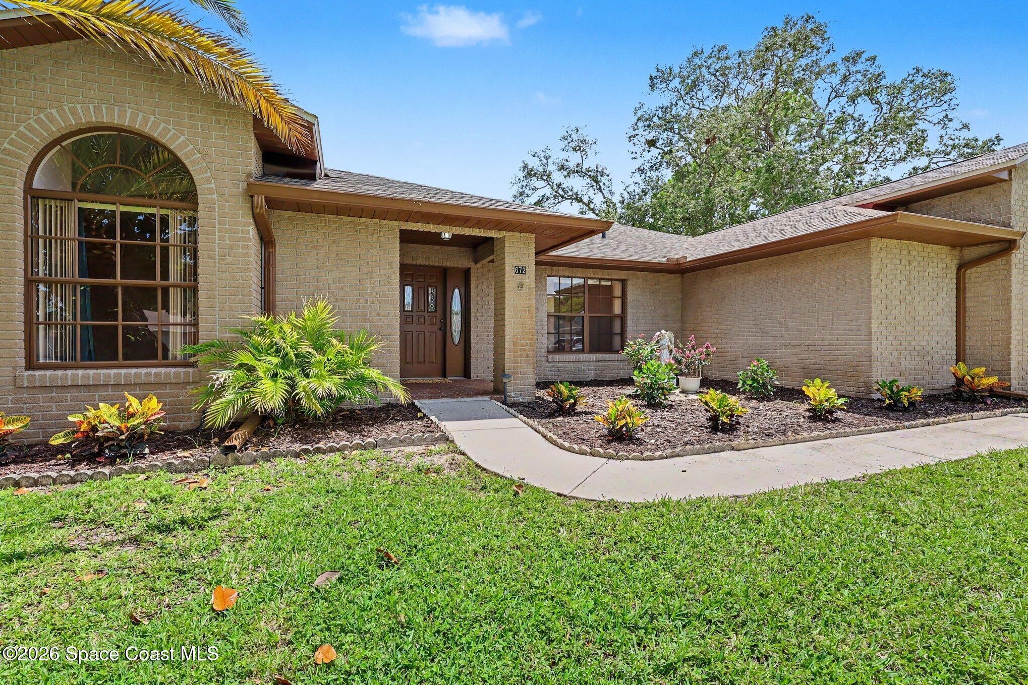672 Altura Drive