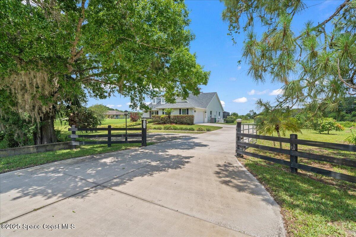 3240 Aurantia Road