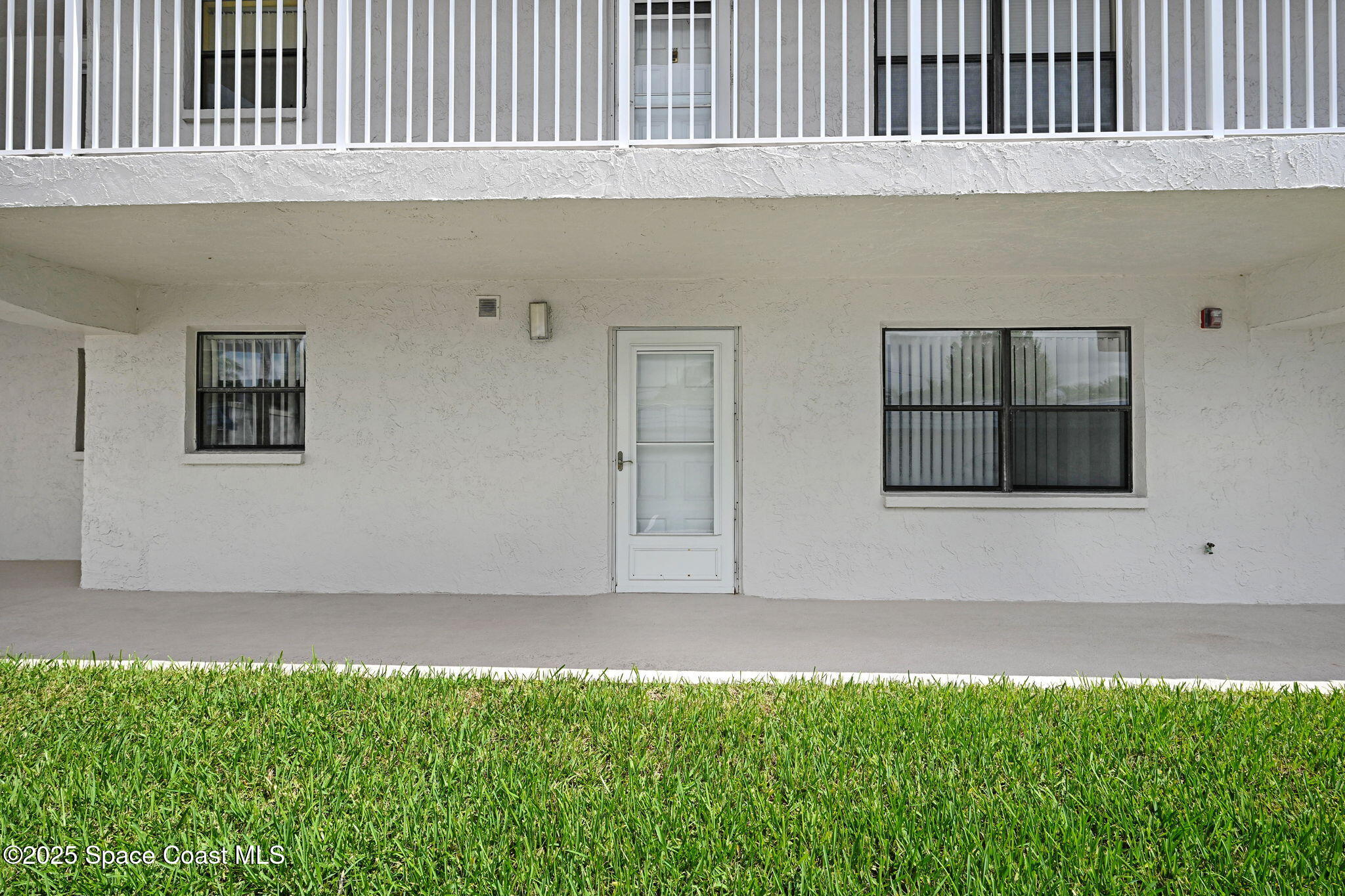 2160 N Highway A1a 105
