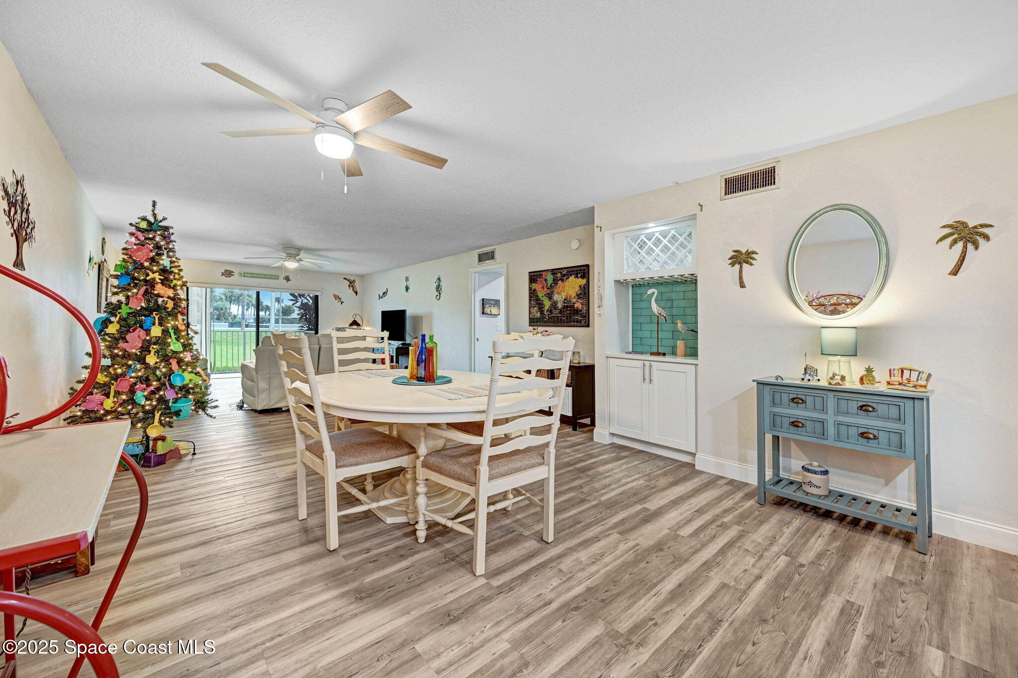 2160 N Highway A1a 105