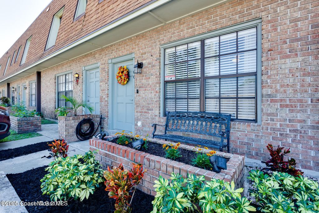 Photo of 1300 Arlington Lane NE #106, Palm Bay, FL 32905 (MLS # 1056506)
