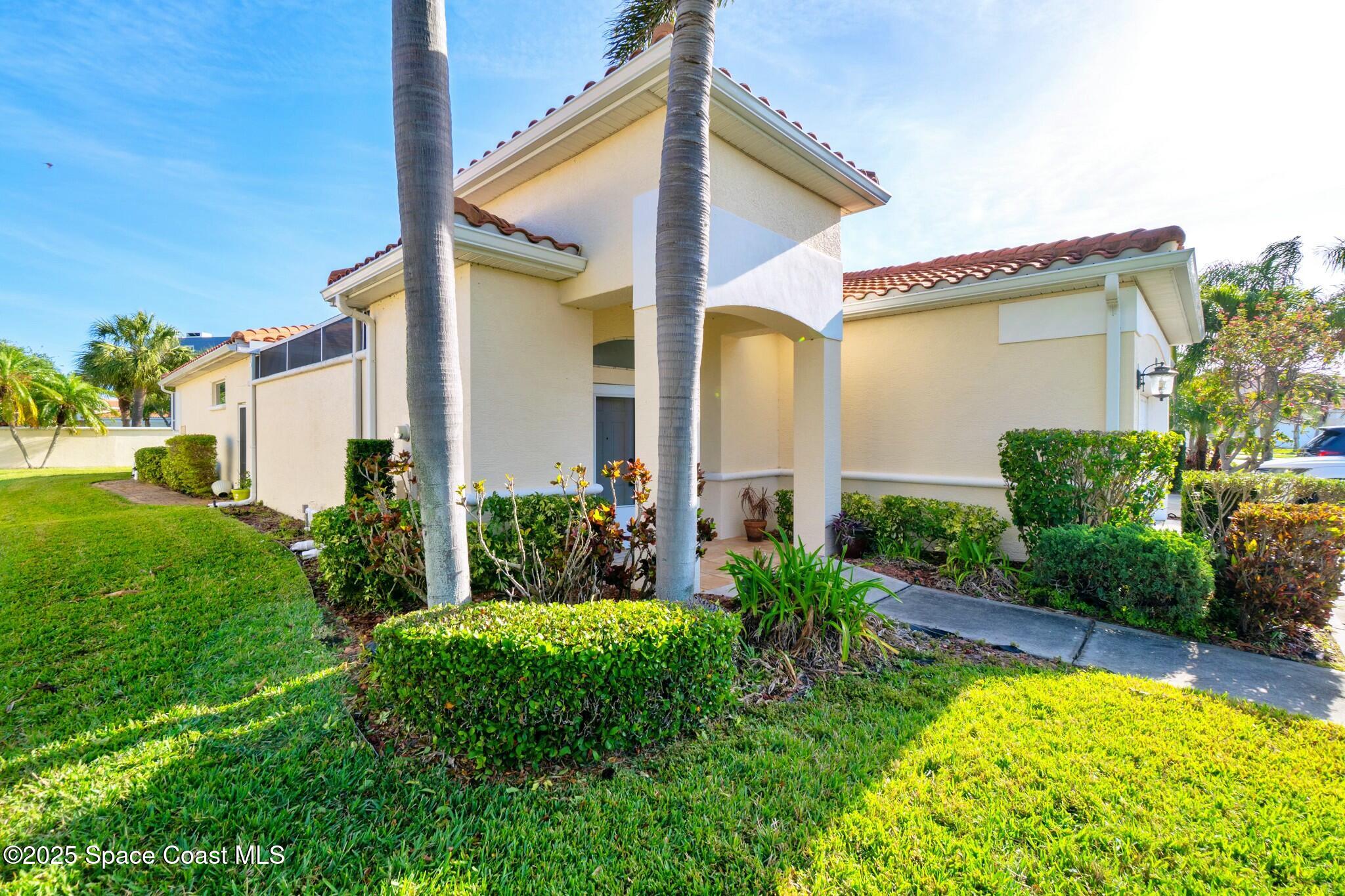 8657 Villanova Drive 901