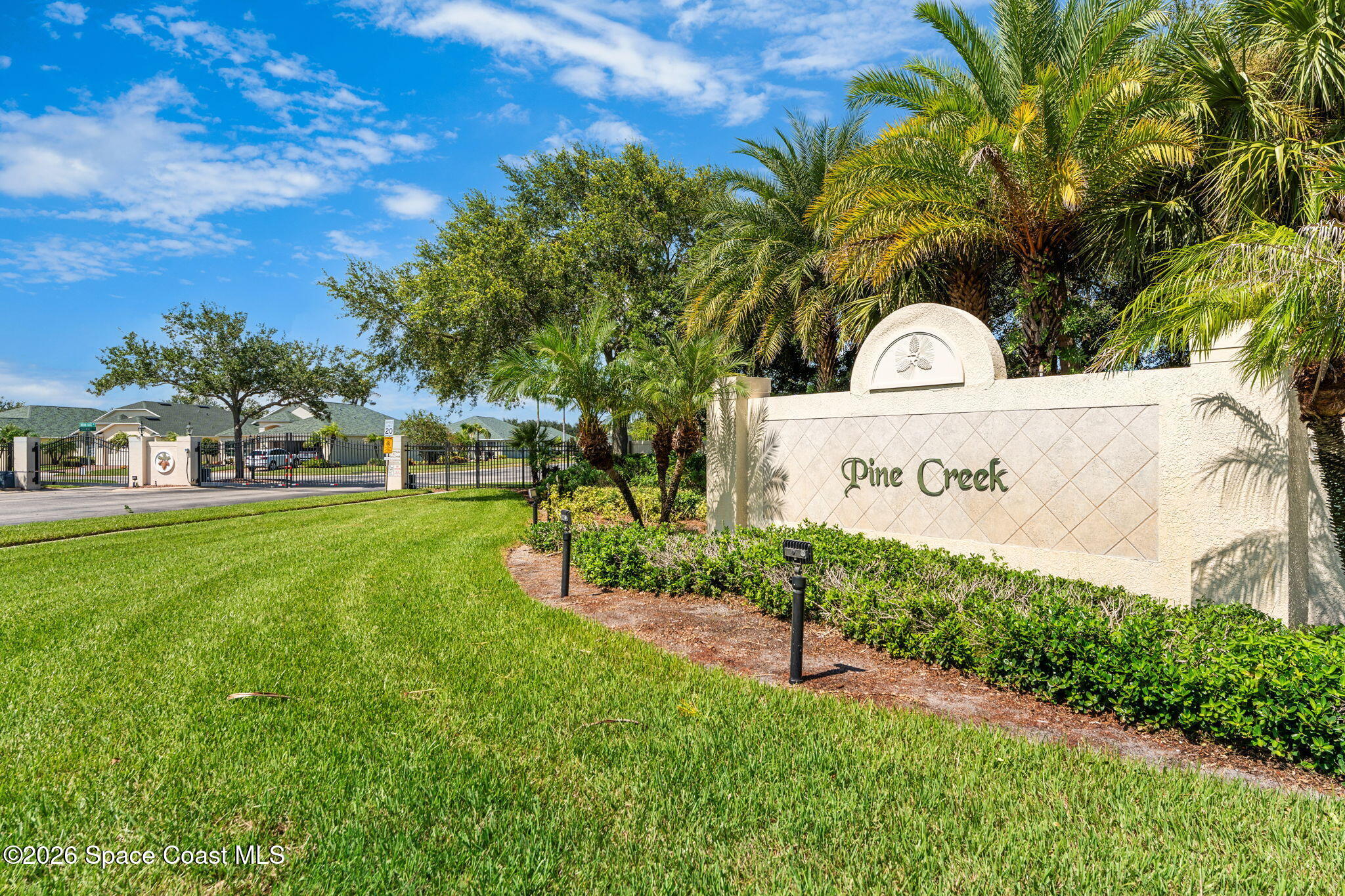 981 Indian Oaks Drive