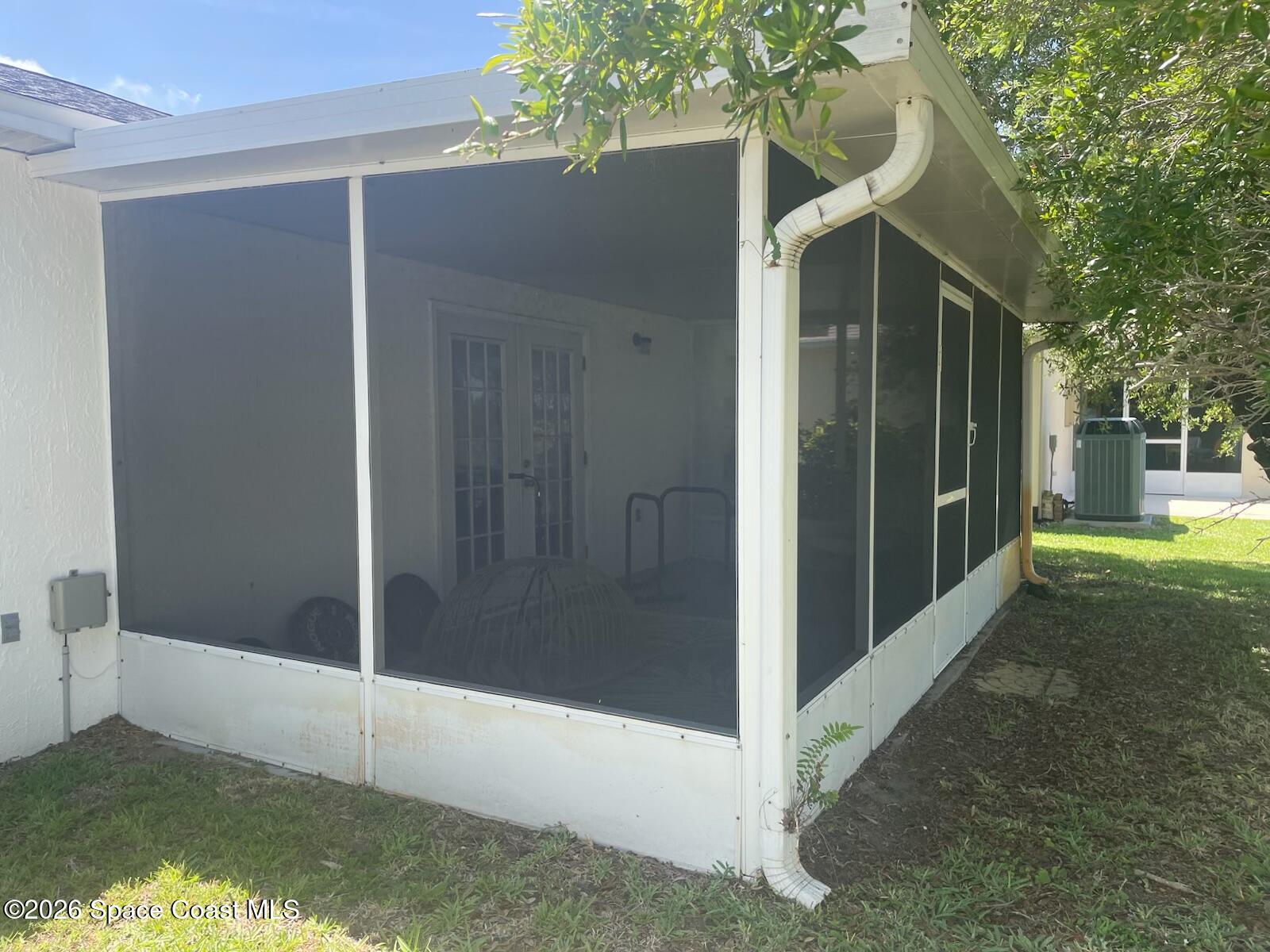 1211 Berryhill Drive