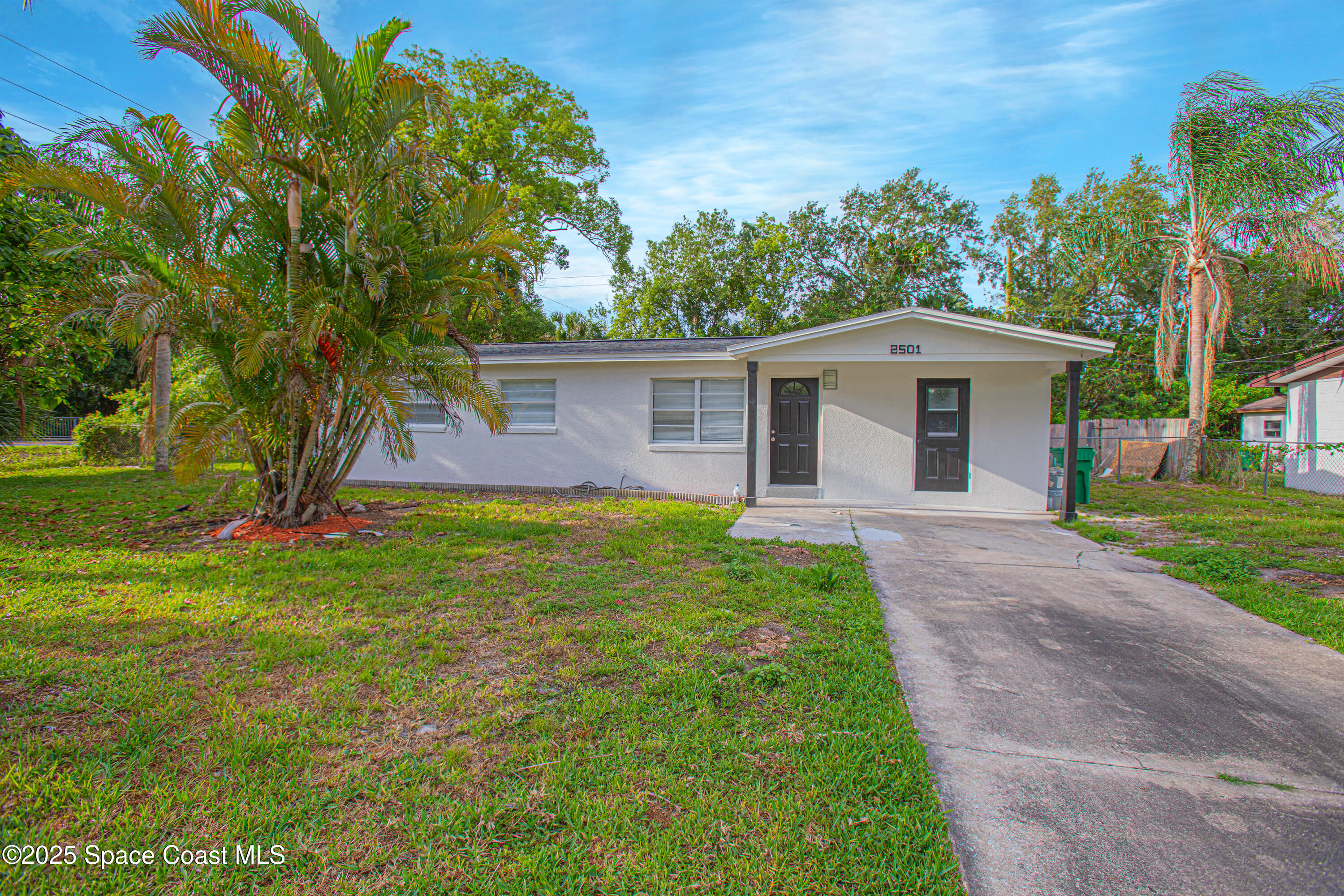 2501 Stratford Drive