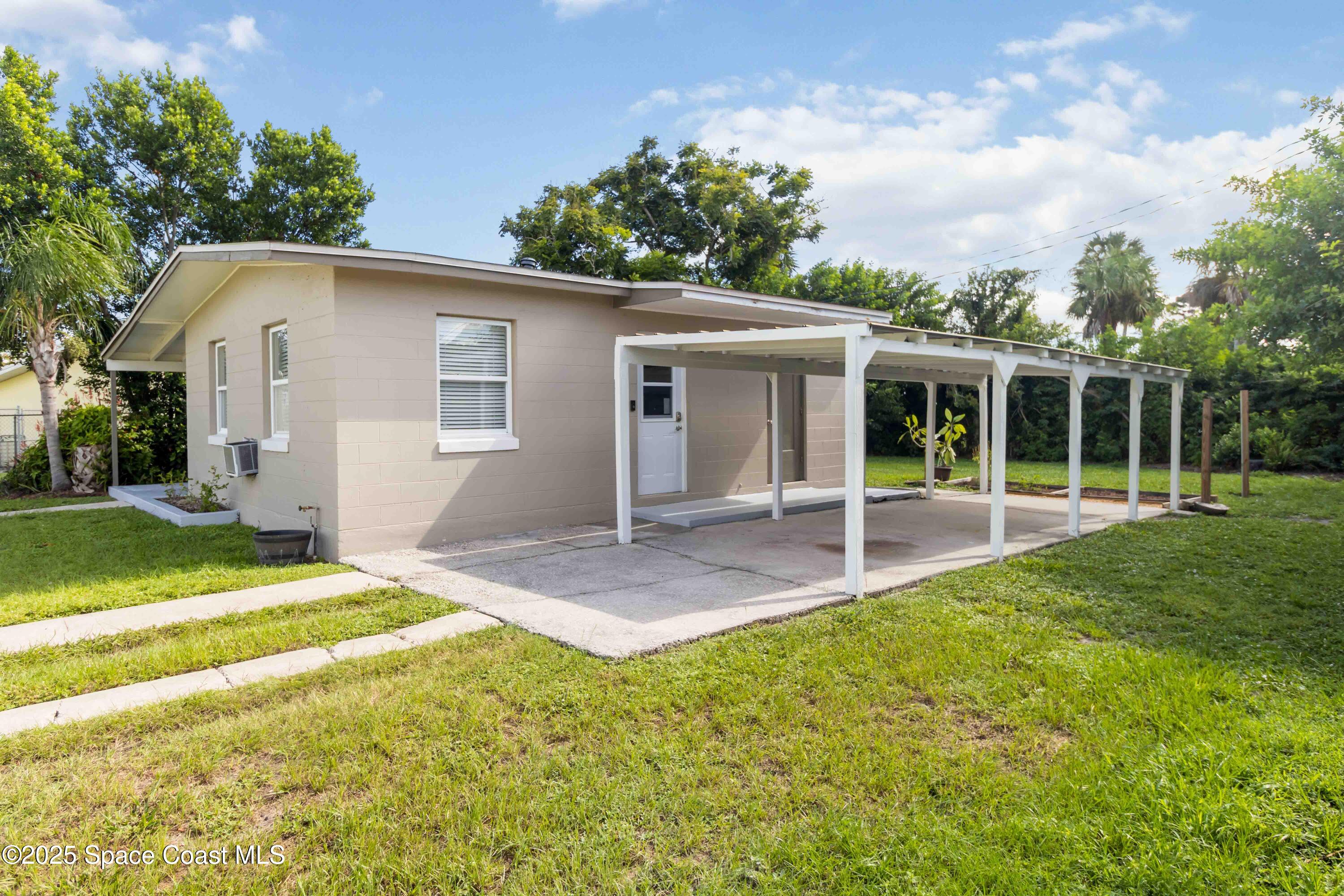 453 Camel Circle