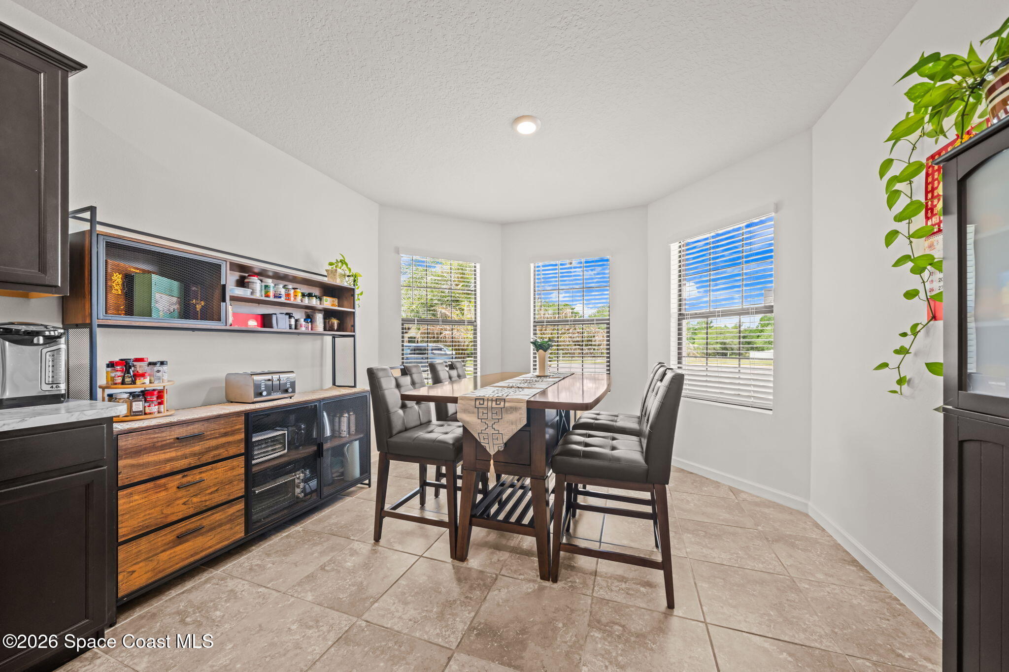 3518 Loggerhead Lane