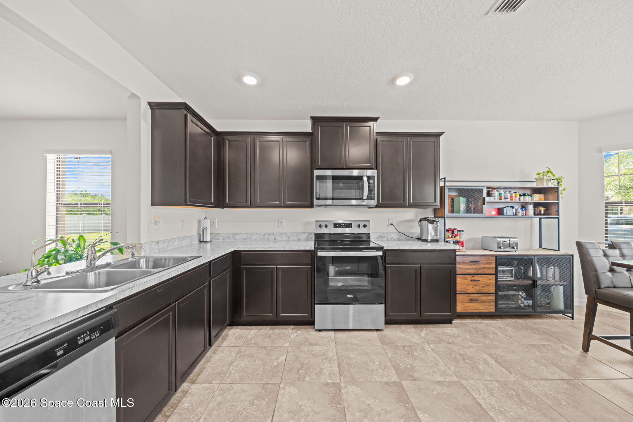 3518 Loggerhead Lane