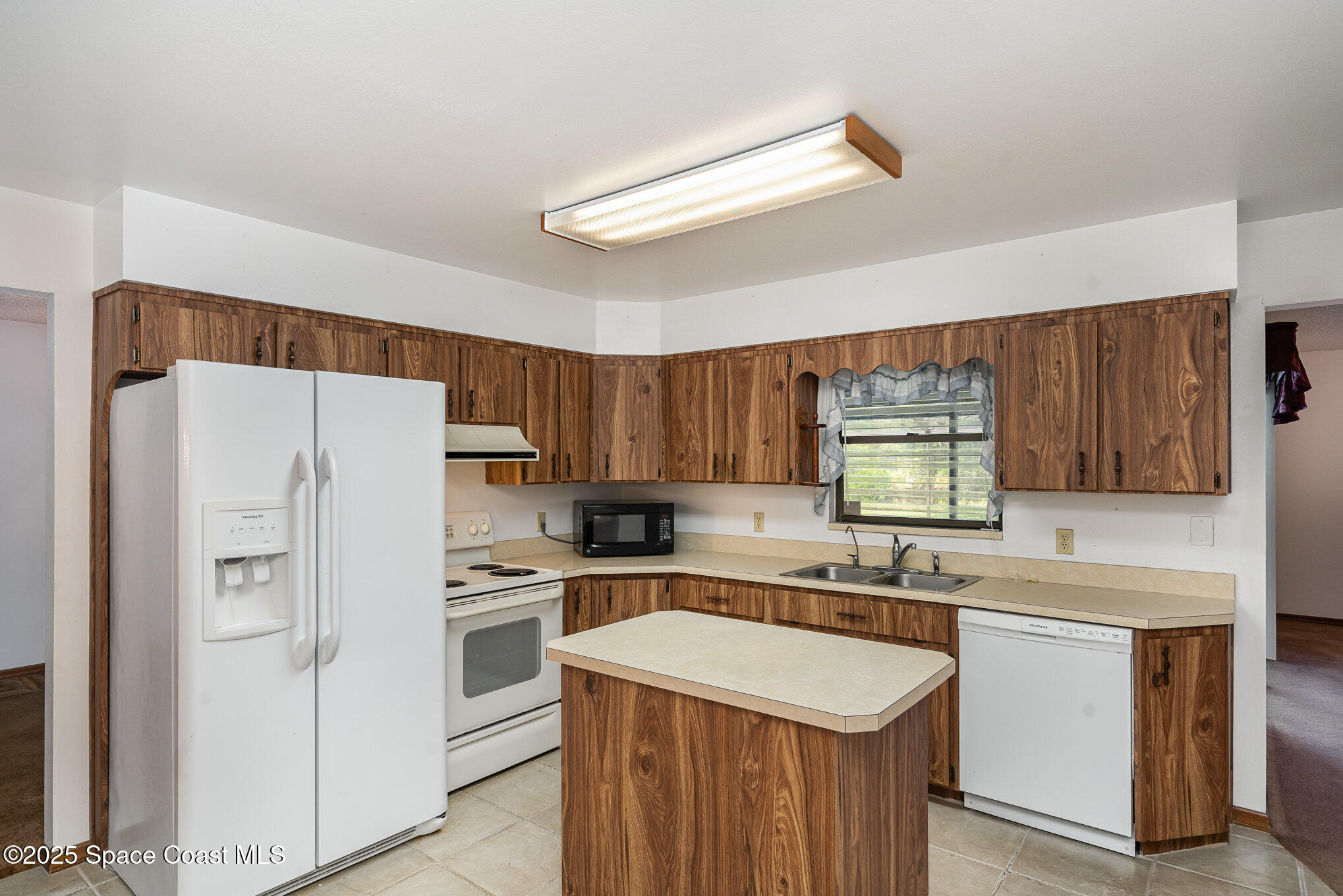 3297 Fairview Drive