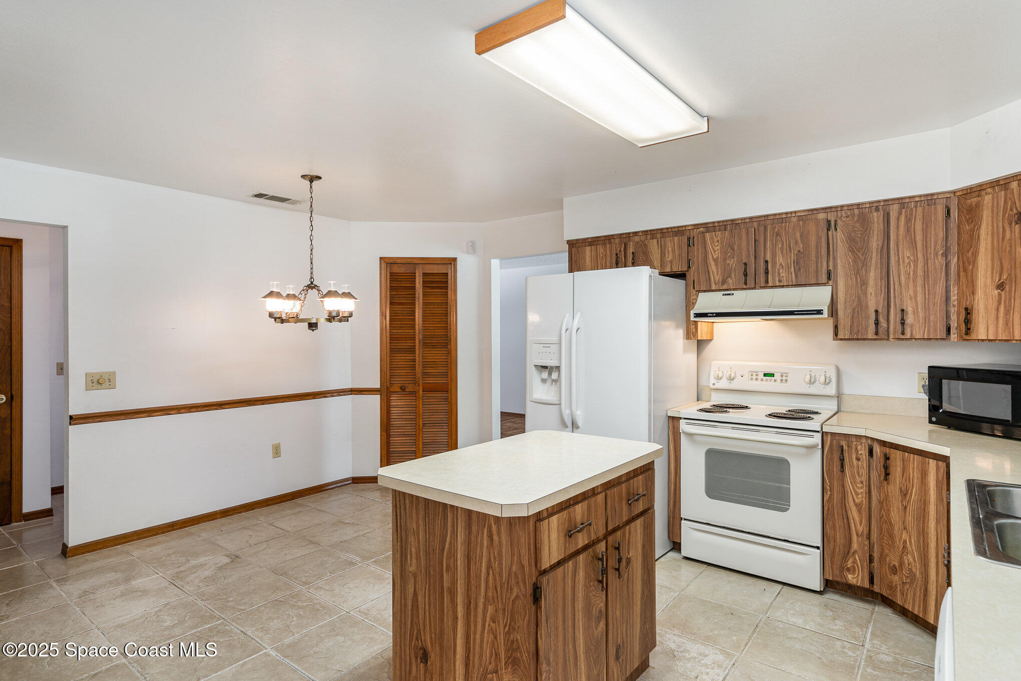 3297 Fairview Drive