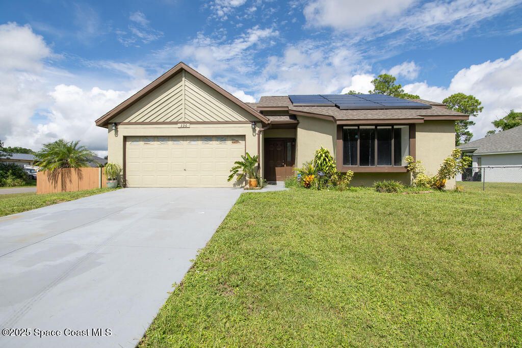 Photo of 236 Maywood Avenue NW, Palm Bay, FL 32907 (MLS # 1057115)