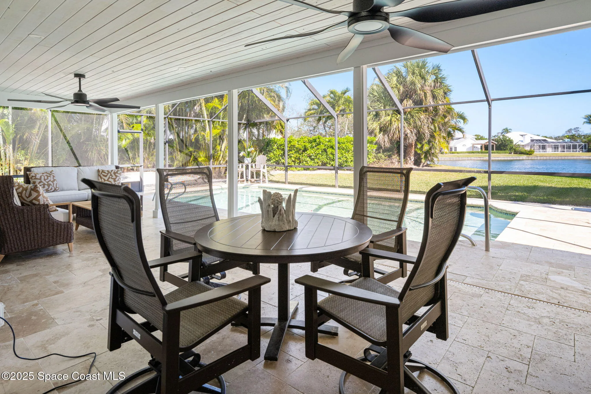 Vero Beach, Florida 32963, United States, 3 Bedrooms Bedrooms, ,2 BathroomsBathrooms,Residential,Pending,9771