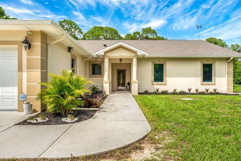 Single Family Residence in Cocoa FL 2740 Marshall Court 12.jpg