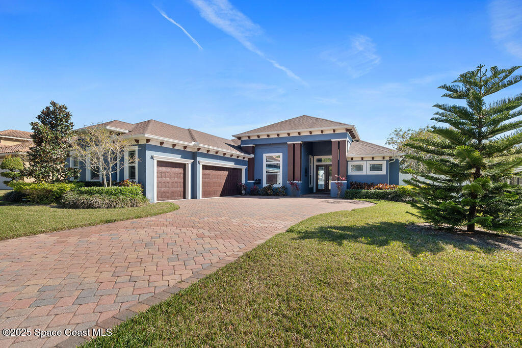 3885 Oakhill Drive